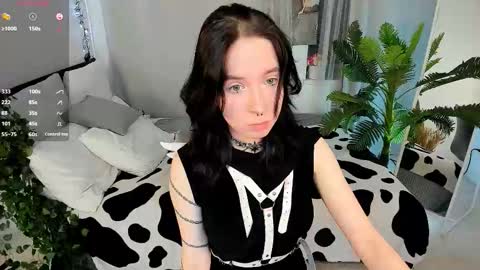 Lilith online show from September 2025 10:09:01 PM