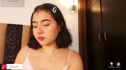 Snapshot of lilithnyx_x chatting on May 2026 02:59:01 PM lilithnyx_x online show from May 2026 02:59:01 PM