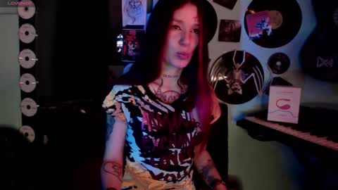Snapshot of lilithword chatting on September 2025 01:47:01 PM Call me Lilith online show from September 2025 01:47:01 PM