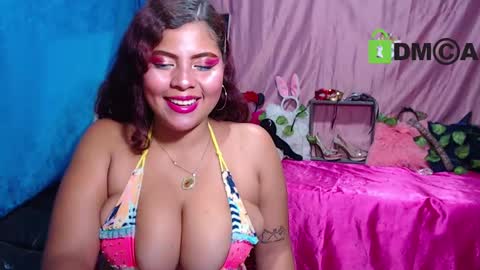 Snapshot of lilits_boobs chatting on January 2025 04:09:01 AM liliana online show from January 2025 04:09:01 AM