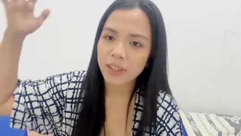 Snapshot of liliyanas chatting on May 2026 01:31:01 PM LiliyanaS online show from May 2026 01:31:01 PM
