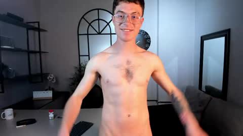 Lil James online show from April 2026 08:17:01 PM