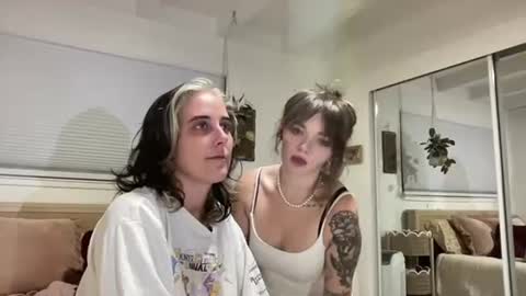 Snapshot of lill_daddysgirl chatting on September 2025 02:17:01 AM lilldaddysgirl online show from September 2025 02:17:01 AM