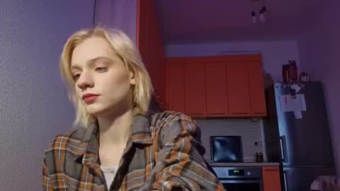 Snapshot of lilliakoop chatting on January 2026 05:00:01 AM Nevera online show from January 2026 05:00:01 AM