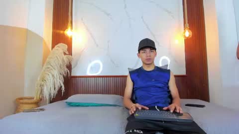 Snapshot of lillian_lee1 chatting on June 2026 05:47:01 PM lillian_lee1 online show from June 2026 05:47:01 PM
