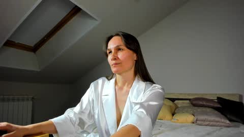 Snapshot of lillian_white1 chatting on January 2025 01:17:02 PM lillian_white1 online show from January 2025 01:17:02 PM