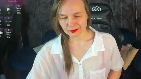 lillian_white1 online show from March 2026 01:05:01 AM