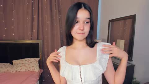 Celina Lillie online show from March 2026 08:32:02 AM