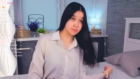 Celina Lillie online show from March 2026 10:40:02 AM