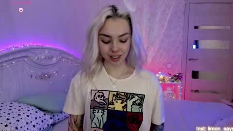 LilliMoore online show from September 2025 11:48:02 PM