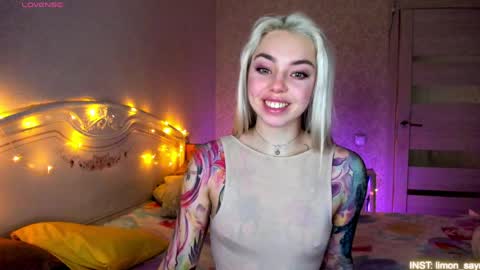 LilliMoore online show from March 2026 11:10:02 PM