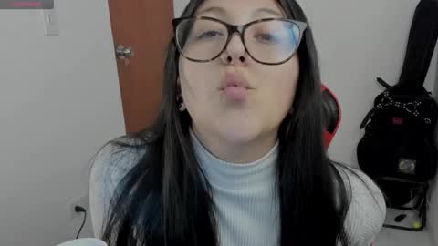 Snapshot of lillith_777 chatting on October 2025 02:18:01 AM lillith_777 online show from October 2025 02:18:01 AM