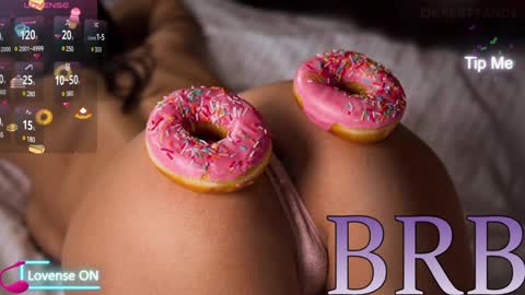 Lilly  online show from December 2024 09:45:02 PM