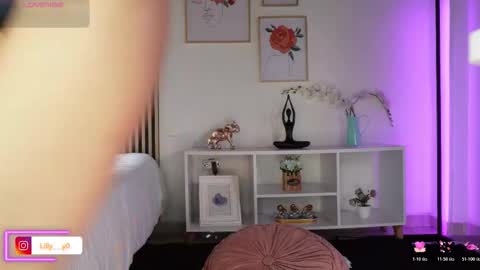 Sofia online show from February 2026 01:03:02 PM