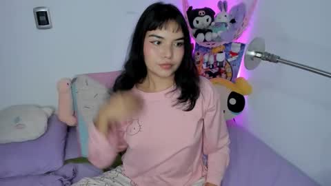 Lilly  online show from February 2026 02:08:02 AM