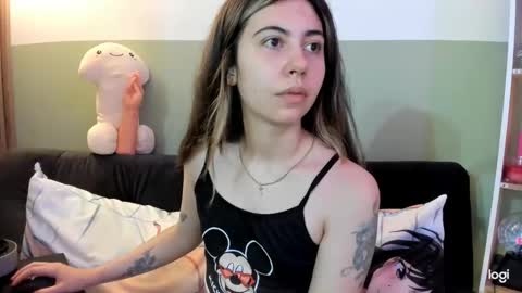 lilly_sweet02 online show from February 2026 10:58:01 PM