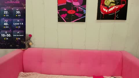 Lily online show from January 2025 05:01:02 AM