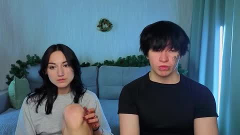 Kris Lilo online show from November 2025 01:47:02 PM