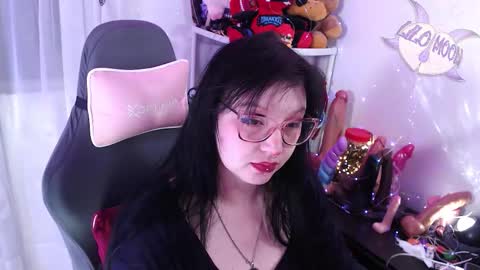 Snapshot of lilomoon69 chatting on February 2026 03:15:01 AM Lilo online show from February 2026 03:15:01 AM