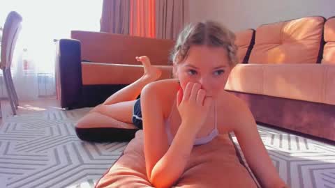 Semmy online show from February 2025 10:40:01 AM