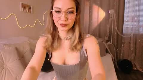 Lilo online show from November 2025 04:14:01 AM