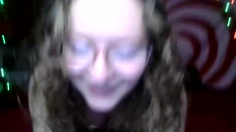 Snapshot of lilpies chatting on February 2025 04:54:01 AM LilPies online show from February 2025 04:54:01 AM