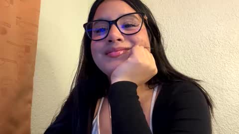 lilprincessxoxo_ online show from January 2025 06:06:02 AM