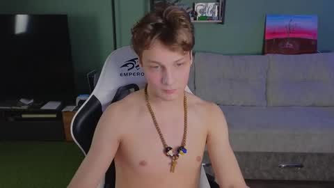 lilteddyboy online show from December 2025 05:52:01 PM