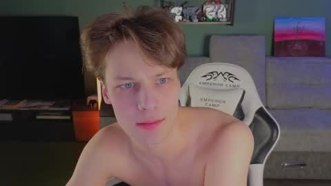 lilteddyboy online show from April 2026 02:55:02 PM