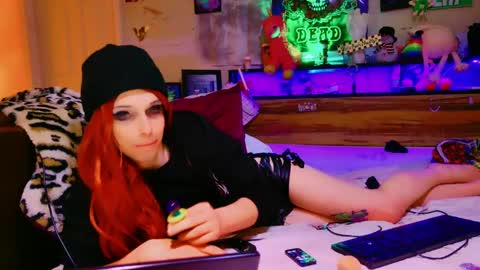 jasmine spunn online show from December 2024 10:47:01 PM