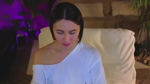 Lilu online show from April 2026 09:39:33 PM