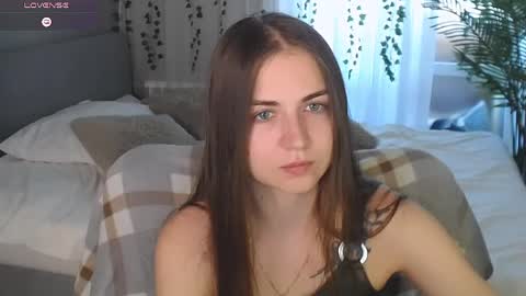 lilu__moon online show from June 2026 06:52:02 AM
