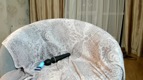 Snapshot of lily__love chatting on December 2024 03:02:02 PM LILY online show from December 2024 03:02:02 PM