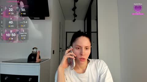 Snapshot of lily__love chatting on February 2025 11:50:01 AM LILY online show from February 2025 11:50:01 AM