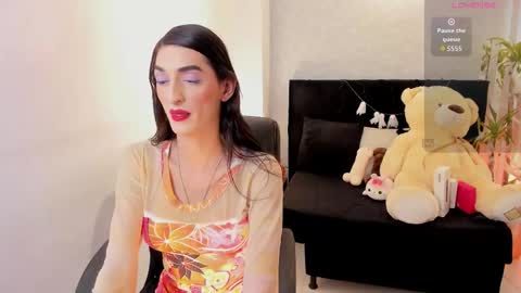 Snapshot of lily_cash1 chatting on October 2025 07:12:02 PM lily_cash1 online show from October 2025 07:12:02 PM