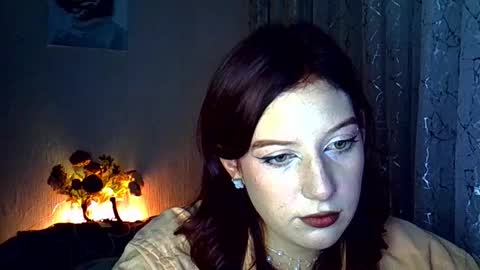 lily_ember online show from October 2025 05:10:02 PM