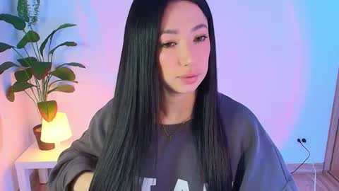 just lily online show from June 2026 12:24:02 AM
