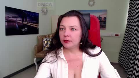 Lily online show from April 2026 05:03:01 AM