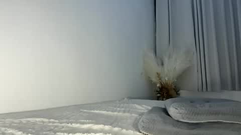 Snapshot of lily_kaye chatting on May 2026 09:36:01 AM rika online show from May 2026 09:36:01 AM