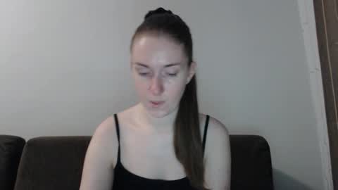 lily_love_x online show from September 2025 04:23:01 AM