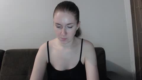 lily_love_x online show from October 2025 10:40:01 PM
