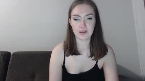 lily_love_x online show from October 2025 10:22:02 PM