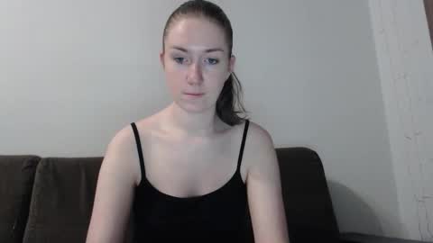 lily_love_x online show from November 2025 10:43:02 PM