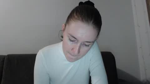 lily_love_x online show from November 2025 10:09:02 PM