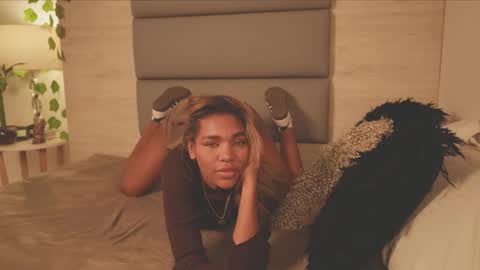 Snapshot of lily_miiller chatting on February 2026 09:36:02 PM Lily Miiller online show from February 2026 09:36:02 PM