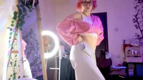 your lilyyyyyyy online show from April 2026 10:03:01 PM
