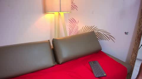Snapshot of lily_rousee_ chatting on June 2026 12:41:01 PM Lily Lauren online show from June 2026 12:41:01 PM