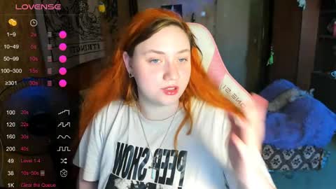 Snapshot of lily_shamy chatting on May 2026 04:37:02 PM Alice online show from May 2026 04:37:02 PM