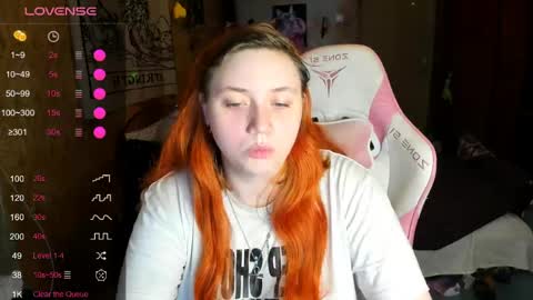 Snapshot of lily_shamy chatting on June 2026 05:18:02 PM Alice online show from June 2026 05:18:02 PM