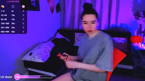 LILY online show from October 2025 08:46:01 AM